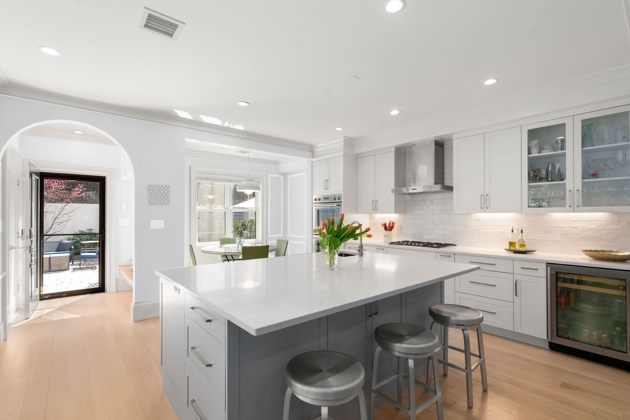 Condominium at 90 Columbia # U90, Brookline MA 02446, photo 6 of 27