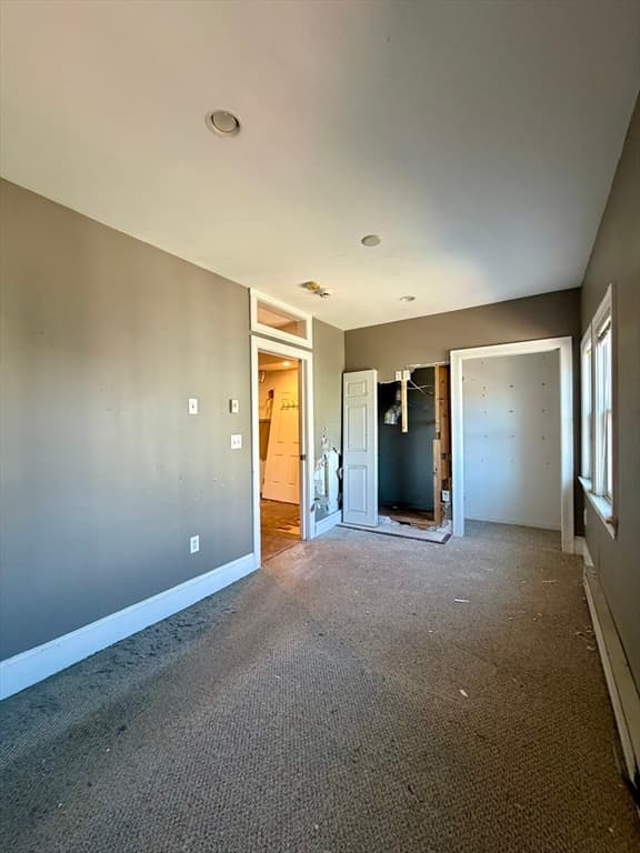 3 Family at 8 Leeds St, Boston MA 02127, Boston, photo 9 of 17