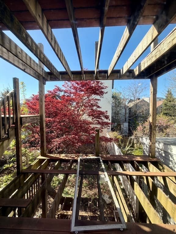 3 Family at 8 Leeds St, Boston MA 02127, Boston, photo 11 of 17