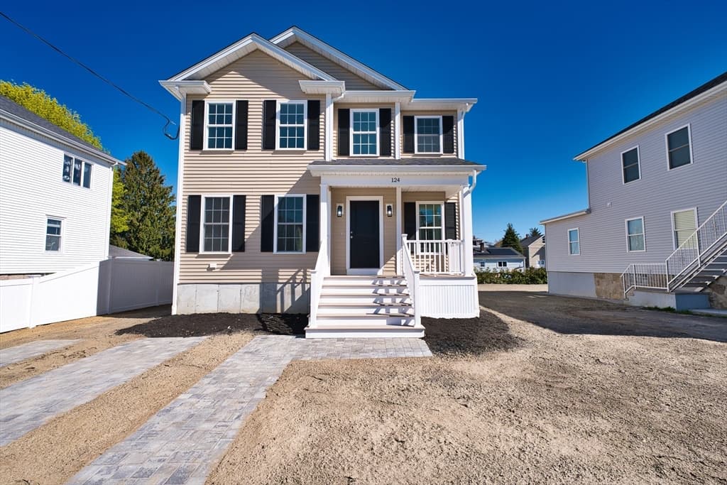 124 Downing, Fall River MA 02723