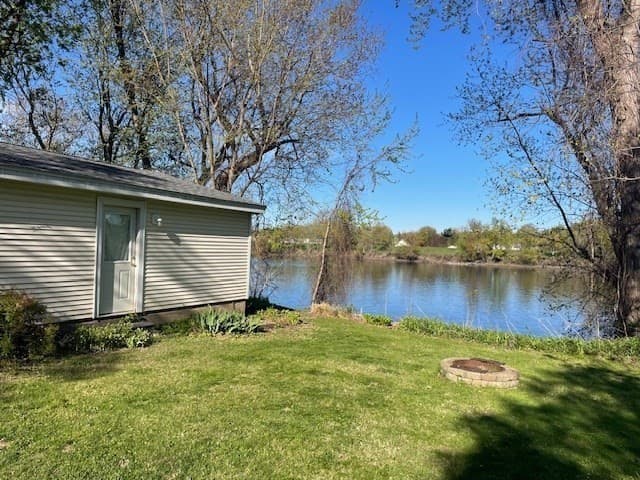 2 Oscar St, Holyoke MA 01040 photo 5