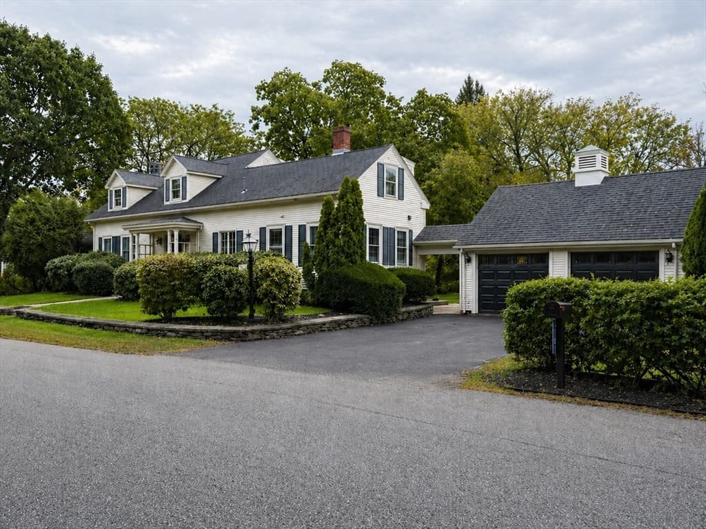 2043 Wellington Street, Dighton MA 02715