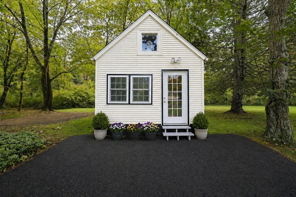 Single Family Residence at 2043 Wellington Street, Dighton MA 02715, photo 31 of 38