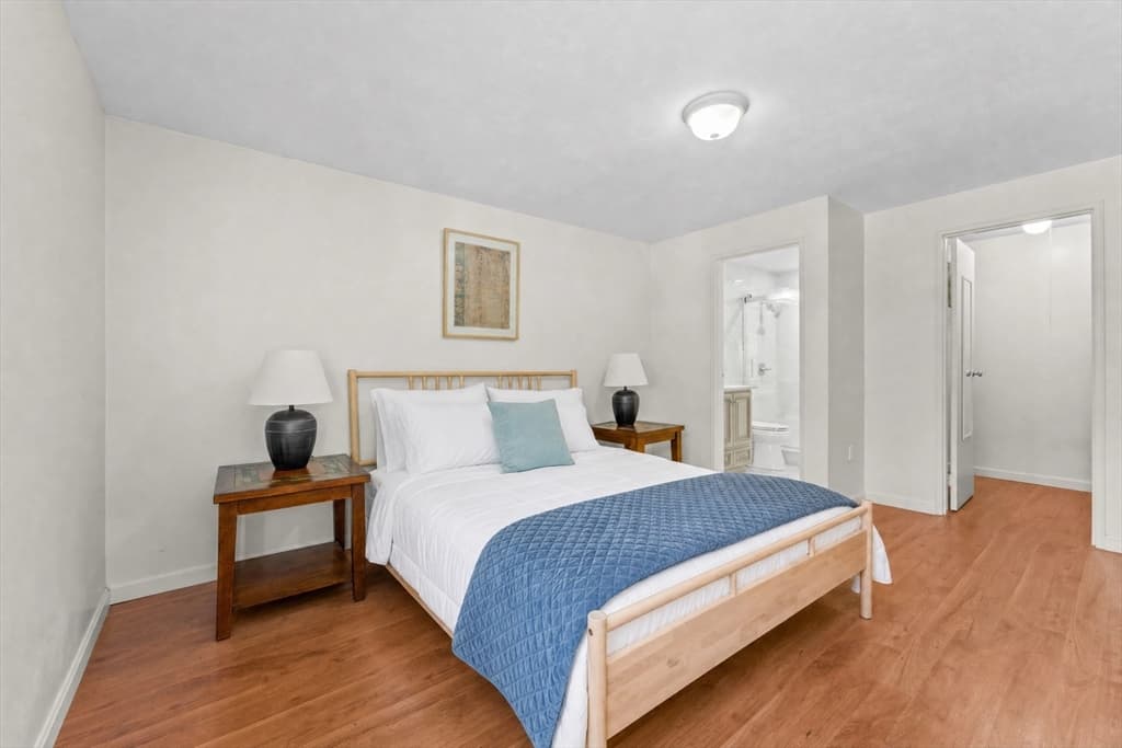 8 Post Oak Ln # 20, Natick MA 01760 photo 6