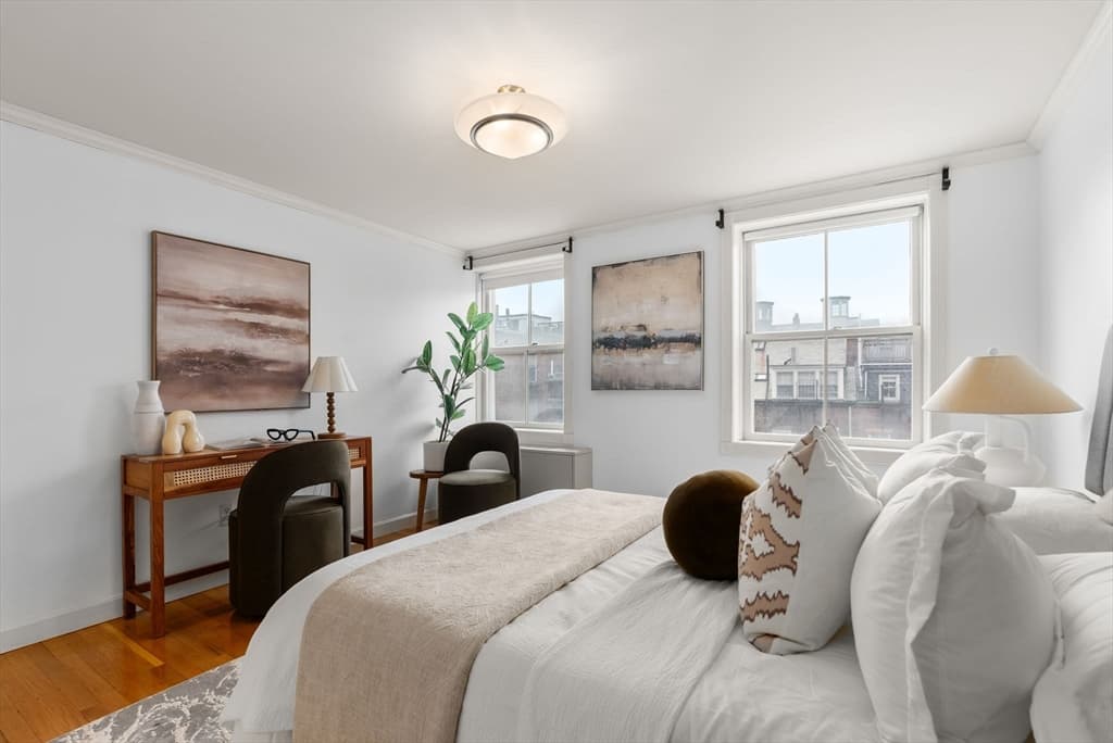 Condominium at 17 Bowdoin Street, Boston MA 02114, photo 17 of 29