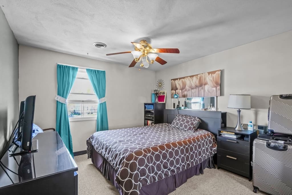 Condominium at 50 Clark St # 11, Fall River MA 02720, photo 17 of 37