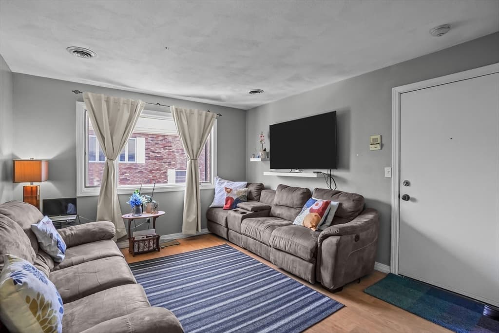 Condominium at 50 Clark St # 11, Fall River MA 02720, photo 11 of 37