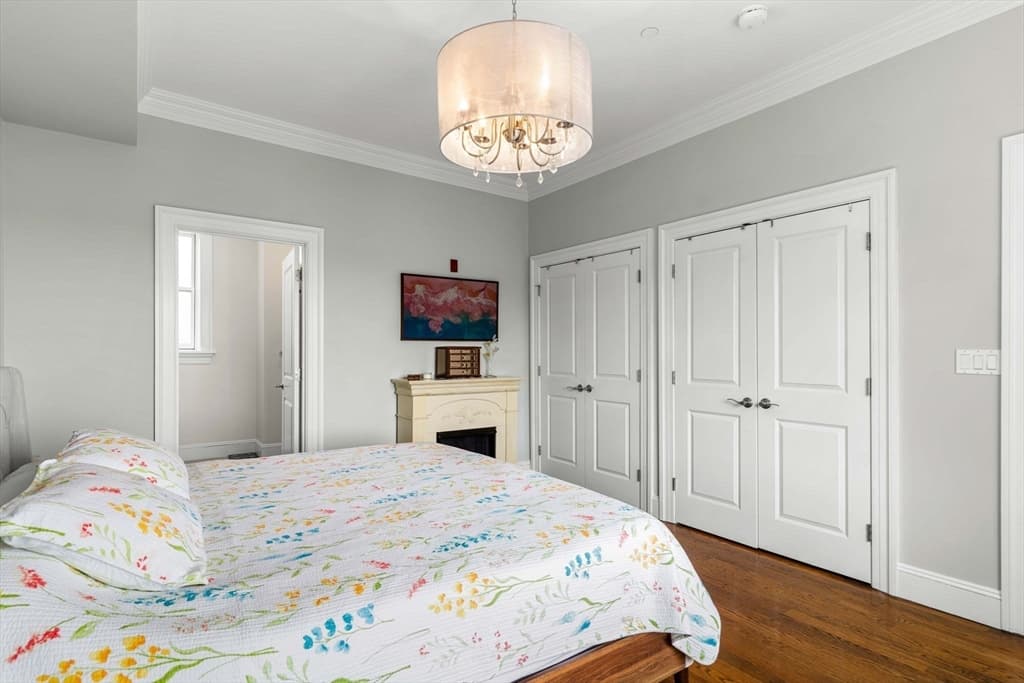 1471 Beacon St, Brookline MA 02446 photo 17