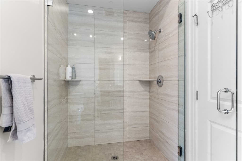 1471 Beacon St, Brookline MA 02446 photo 22