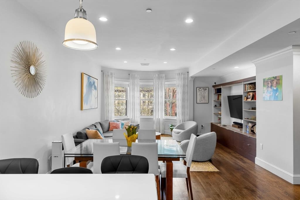 1471 Beacon St, Brookline MA 02446 photo 15