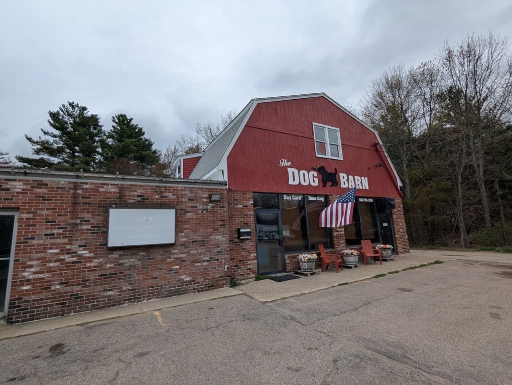 Commercial Sale at 1363-1367 Main St, Millis MA 02054, photo 5 of 9