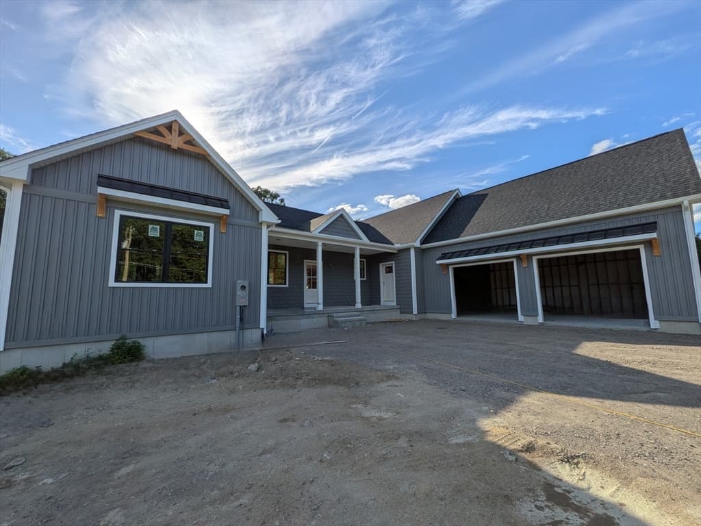 306 North Liberty, Belchertown MA 01007