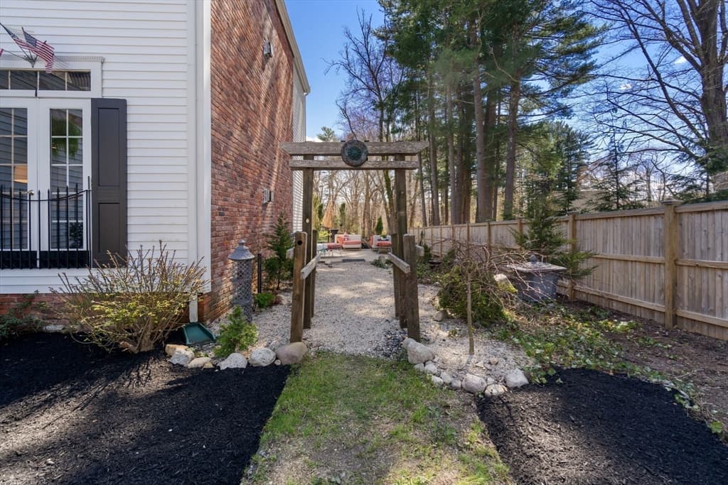 249 High St, Duxbury MA 02332 photo 34