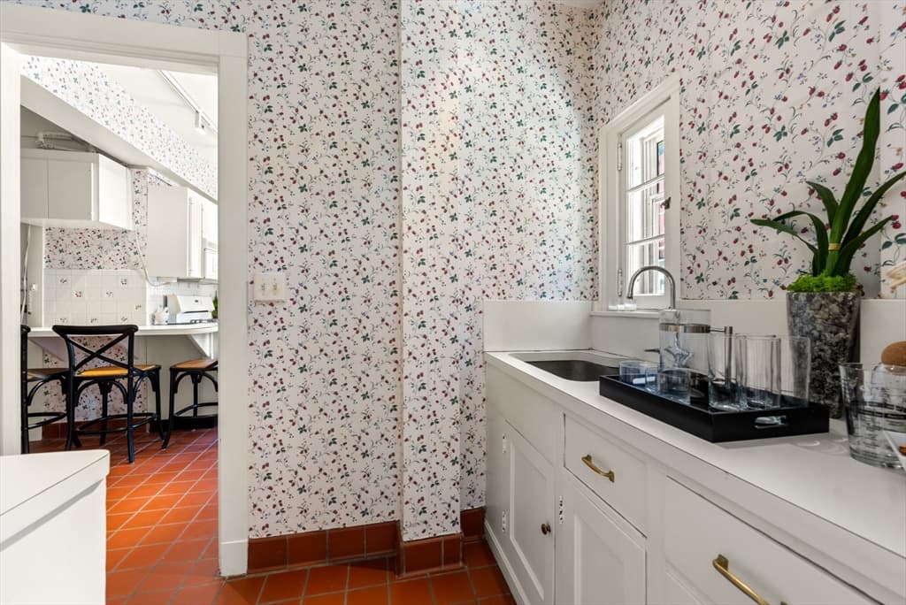 192 Commonwealth Ave # 2, Boston MA 02116 photo 15