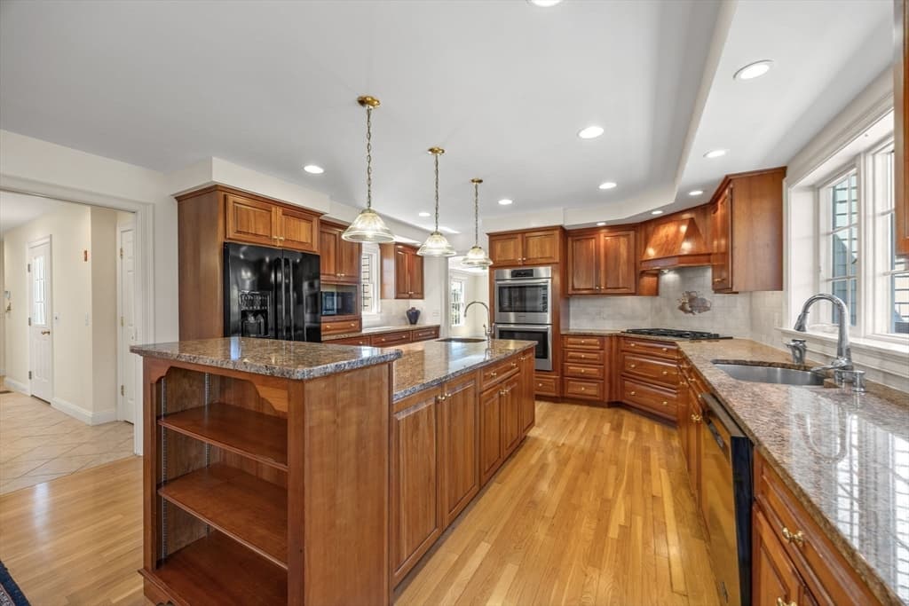 56 Shad Bush Cir, Dennis MA 02660 photo 24