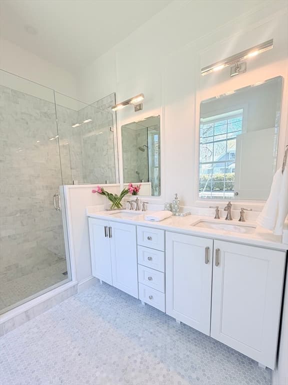 Condominium at 64 Pleasant Street # A, Marblehead MA 01945, Marblehead, photo 16 of 26