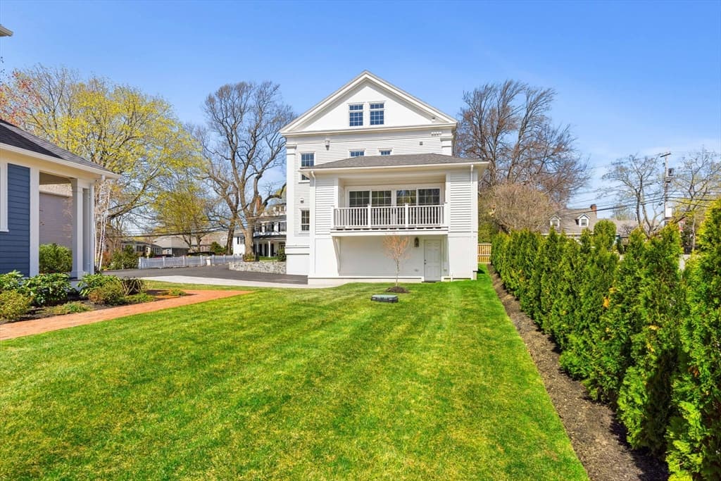 Condominium at 64 Pleasant Street # A, Marblehead MA 01945, Marblehead, photo 26 of 26
