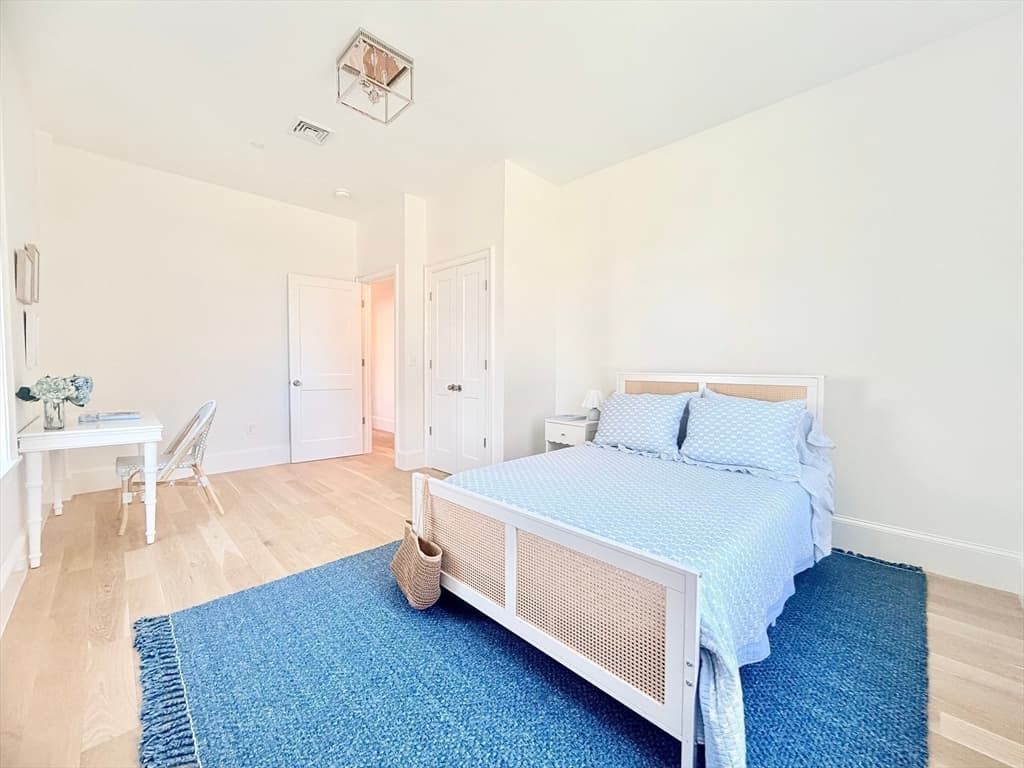 Condominium at 64 Pleasant Street # A, Marblehead MA 01945, Marblehead, photo 20 of 26
