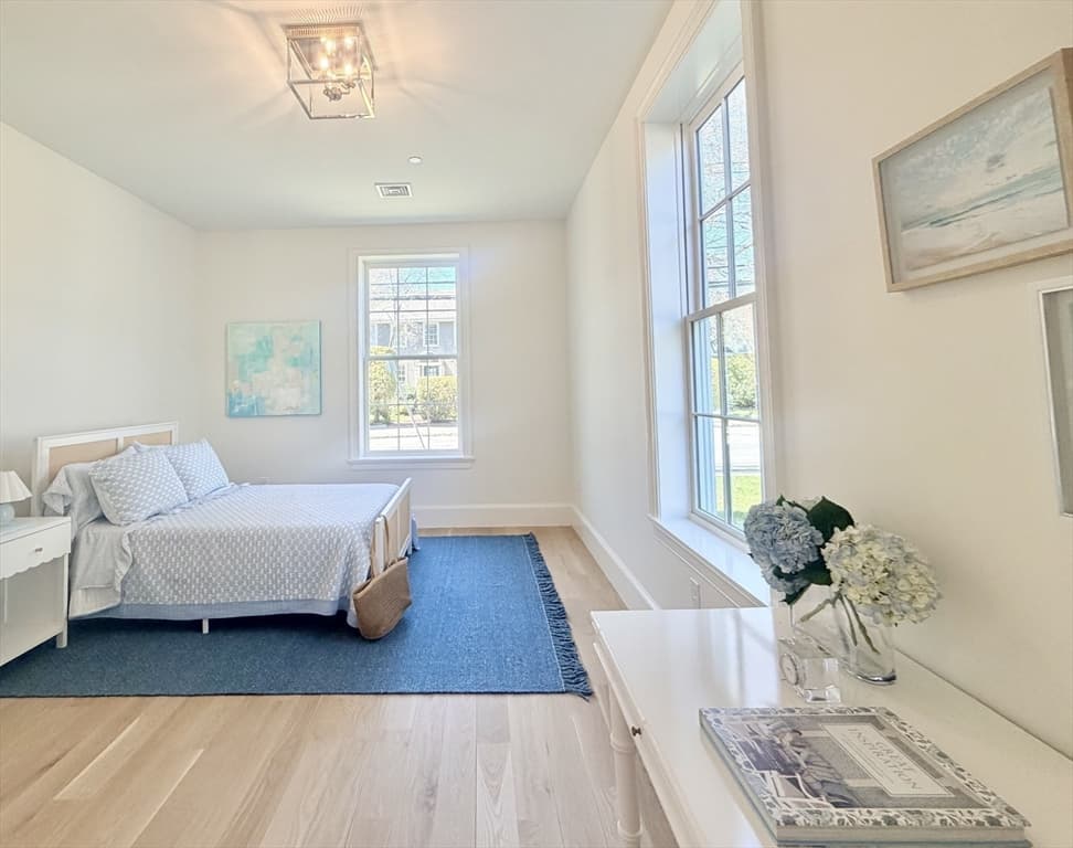 Condominium at 64 Pleasant Street # A, Marblehead MA 01945, Marblehead, photo 19 of 26