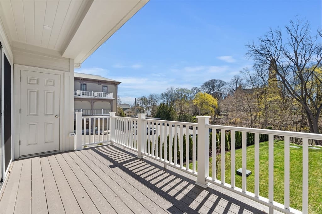 Condominium at 64 Pleasant Street # A, Marblehead MA 01945, Marblehead, photo 25 of 26