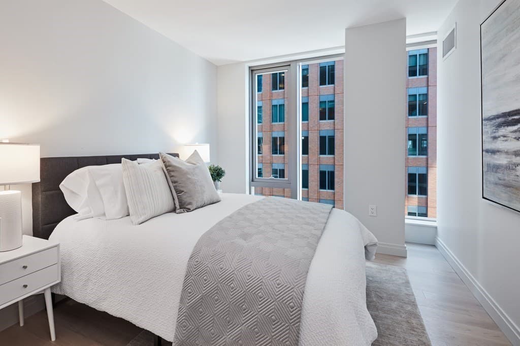 Condominium at 135 Seaport Blvd # 808, Boston MA 02210, photo 6 of 26