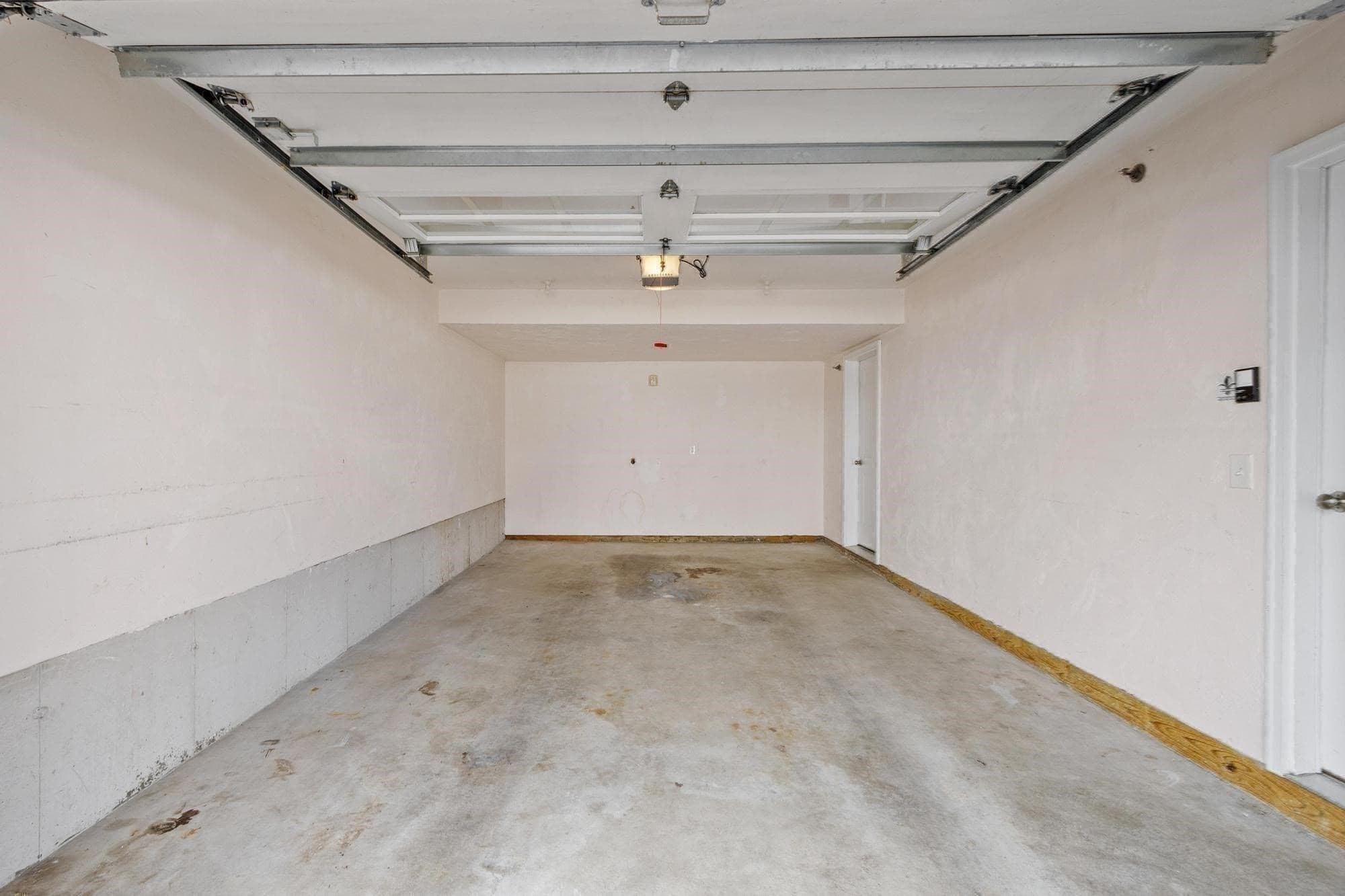 Condominium at 1975 Middlesex St # 33, Lowell MA 01851, photo 19 of 24