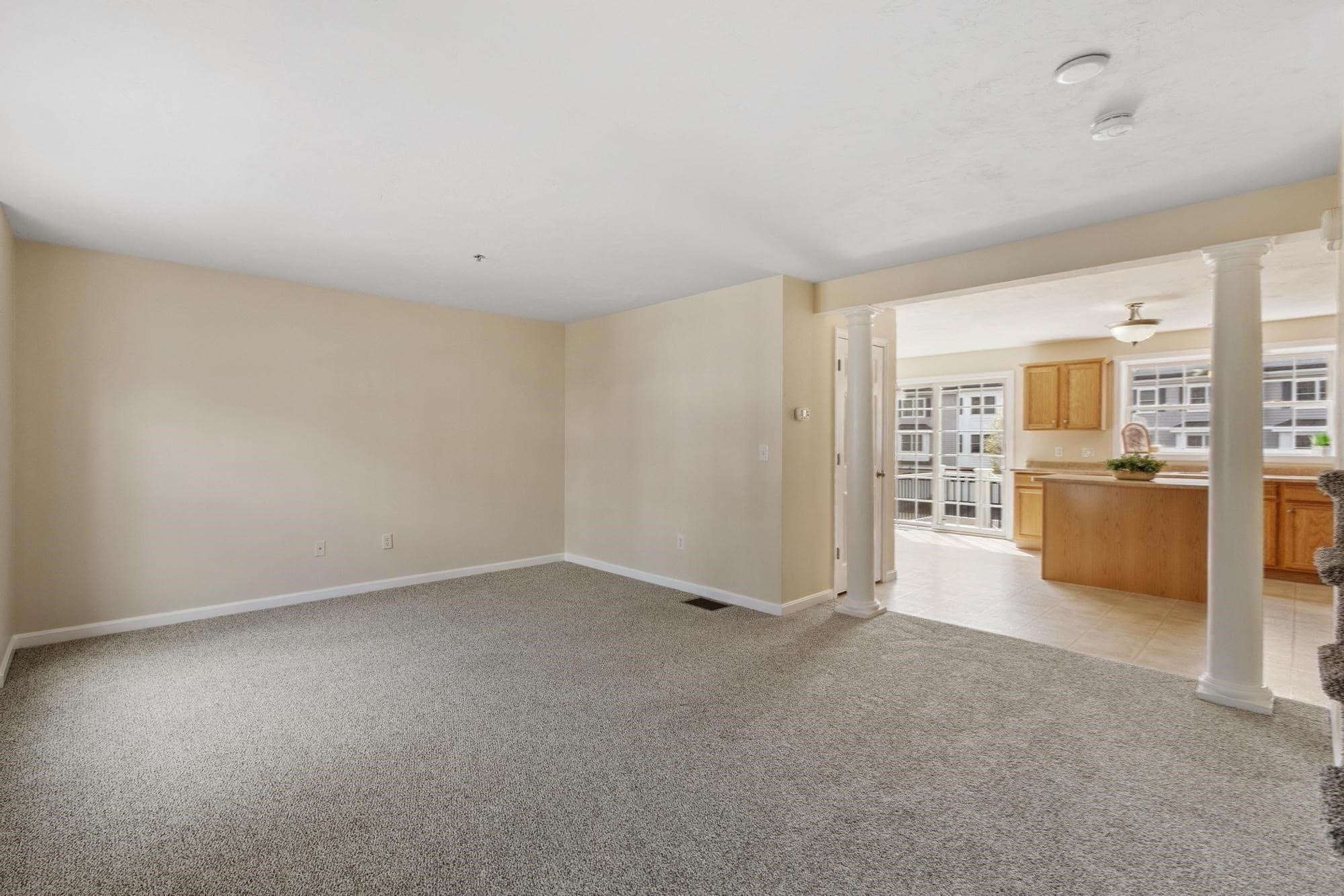Condominium at 1975 Middlesex St # 33, Lowell MA 01851, photo 8 of 24