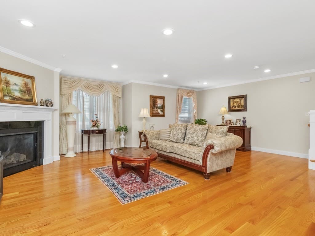 172 Bright Street # 3, Waltham MA 02453 photo 9