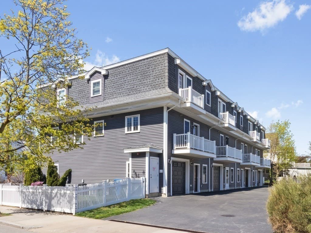 172 Bright Street # 3, Waltham MA 02453 photo 33