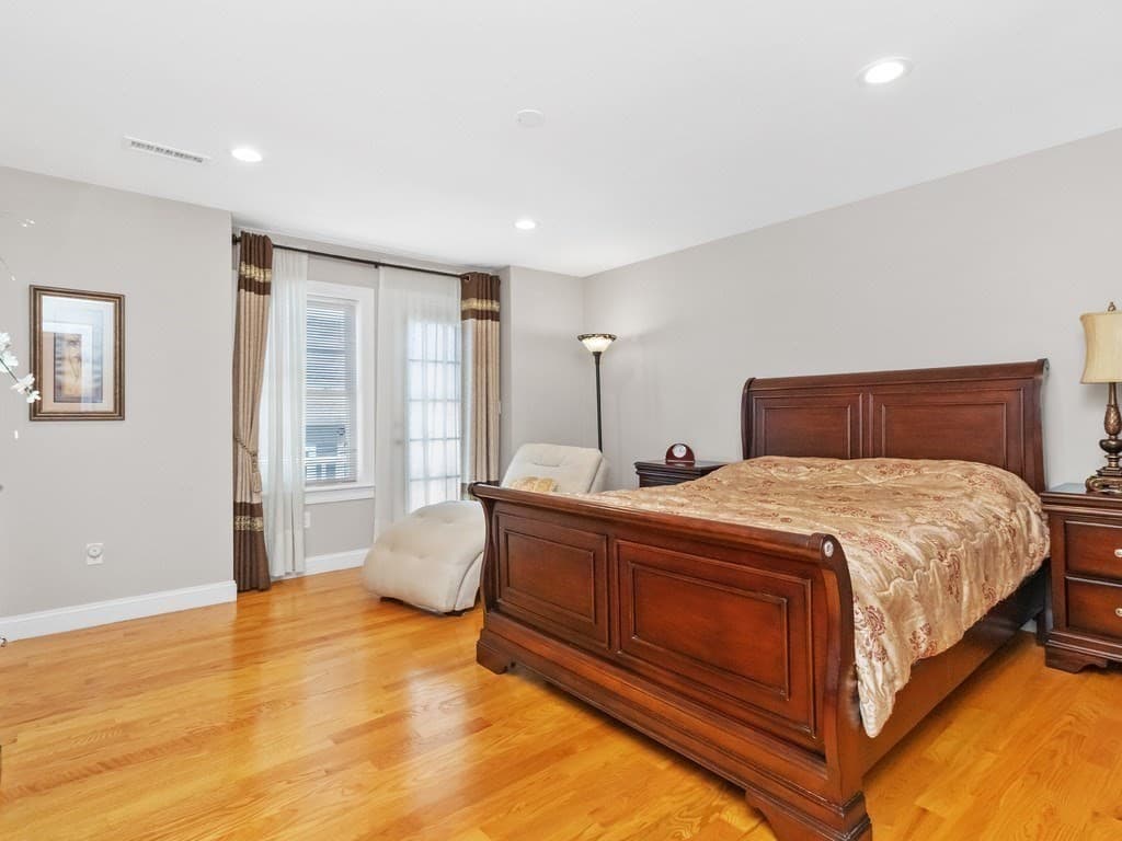 172 Bright Street # 3, Waltham MA 02453 photo 18
