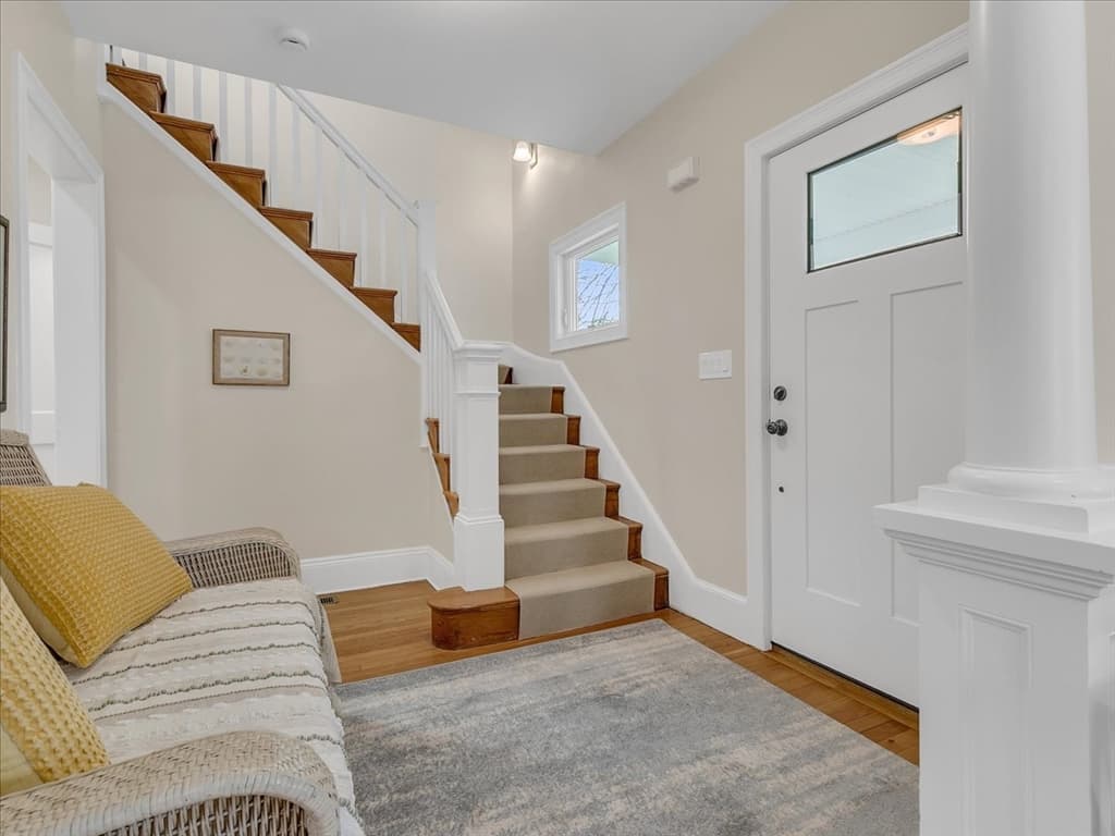 Single Family Residence at 2031 Commonwealth Ave, Newton MA 02466, photo 4 of 19