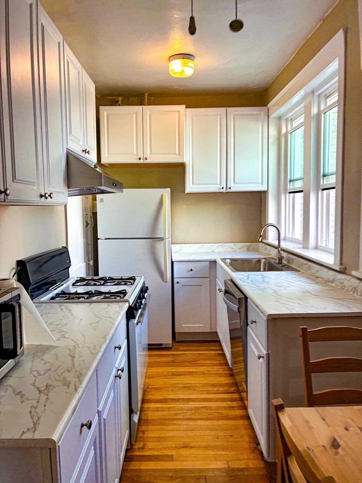 1633 Commonwealth Ave # 12, Boston MA 02135