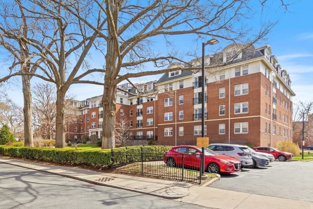 Condominium at 300 Allston St # 416, Boston MA 02135, photo 19 of 25