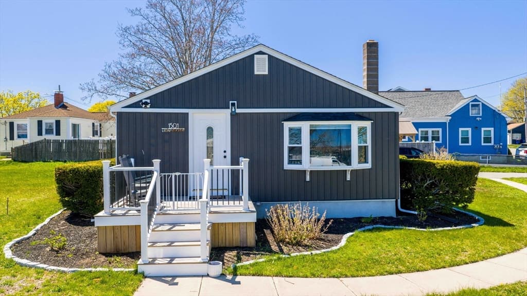 1501 E Rodney French Blvd, New Bedford MA 02744