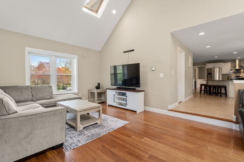Single Family Residence at 16 Heather Lane, Southborough MA 01772, Southborough, photo 22 of 40