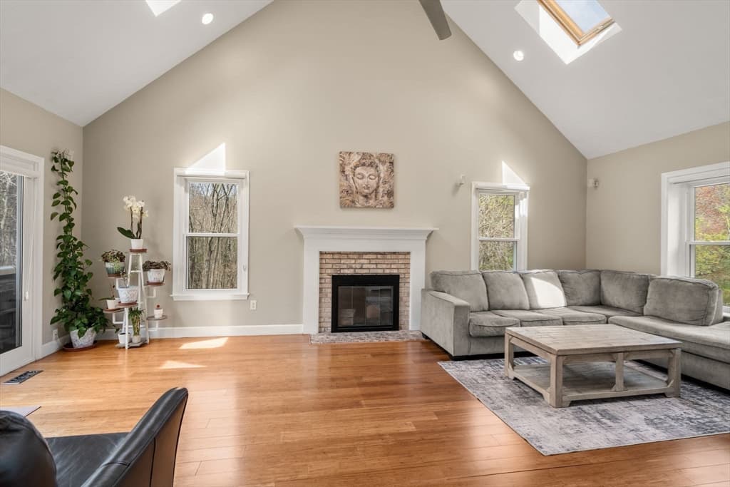 Single Family Residence at 16 Heather Lane, Southborough MA 01772, Southborough, photo 20 of 40