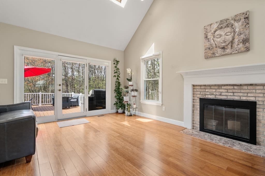 Single Family Residence at 16 Heather Lane, Southborough MA 01772, Southborough, photo 24 of 40