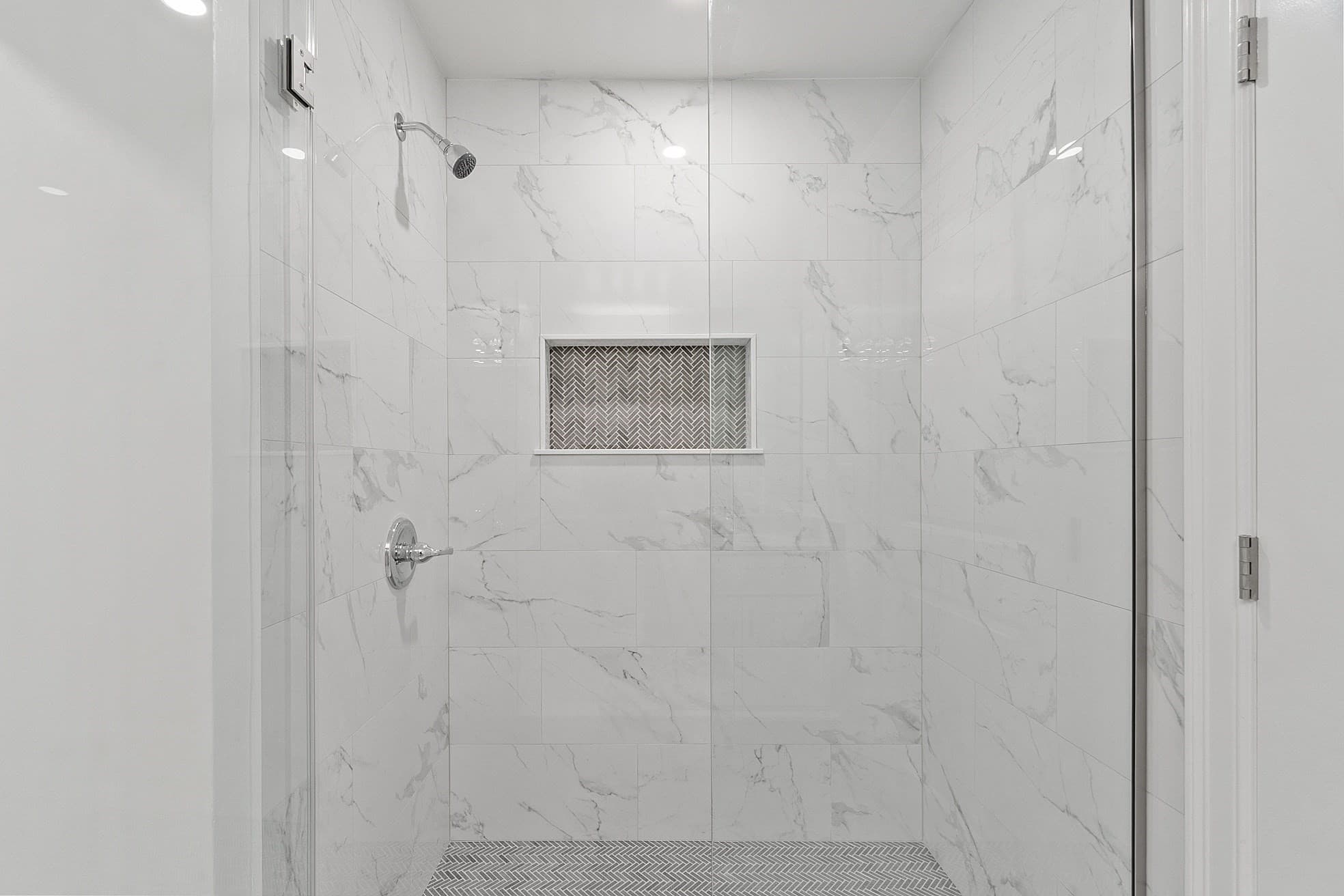 Condominium at 206 W Main St # 8, Georgetown MA 01833, Georgetown, photo 23 of 38