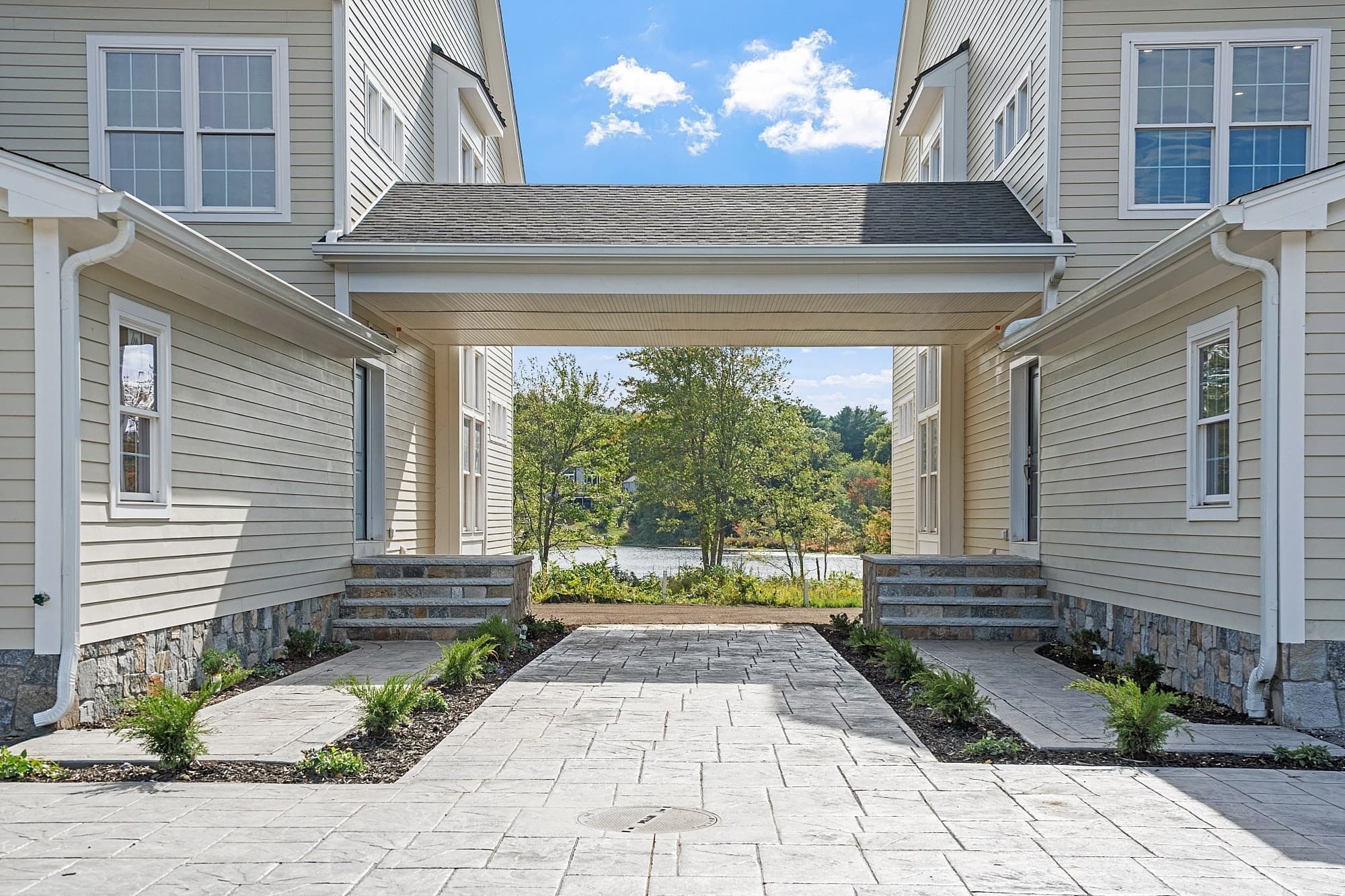 Condominium at 206 W Main St # 8, Georgetown MA 01833, Georgetown, photo 3 of 38