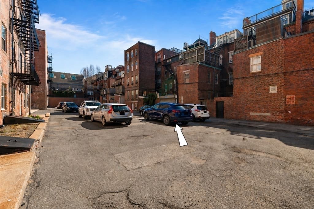 Condominium at 13 Bowdoin St, Boston MA 02114, photo 11 of 11