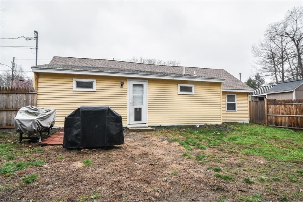 Single Family Residence at 51 Richardson Ave, Dracut MA 01826, photo 22 of 24
