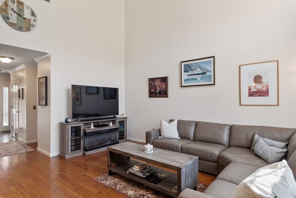 Condominium at 25 Sturbridge Hill Rd # 25, Sturbridge MA 01566, Sturbridge, photo 17 of 34