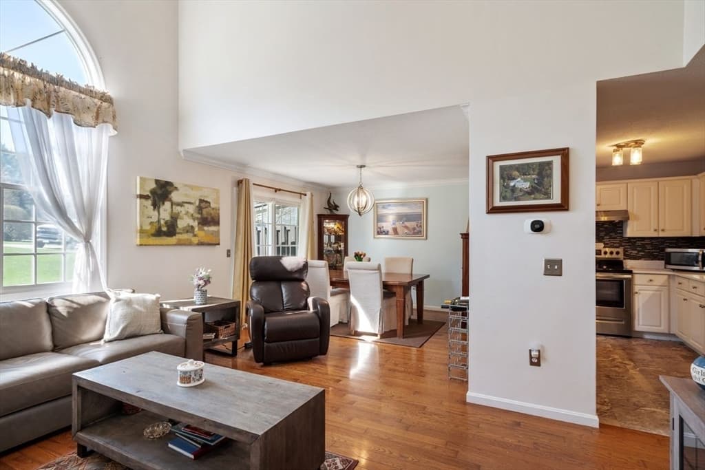 Condominium at 25 Sturbridge Hill Rd # 25, Sturbridge MA 01566, Sturbridge, photo 14 of 34