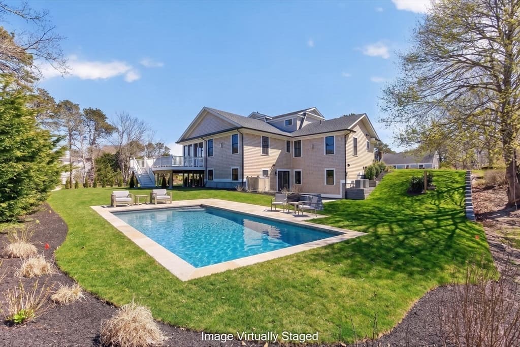 Single Family Residence at 83 Old Mail Rd, Chatham MA 02650, Chatham, photo 9 of 39
