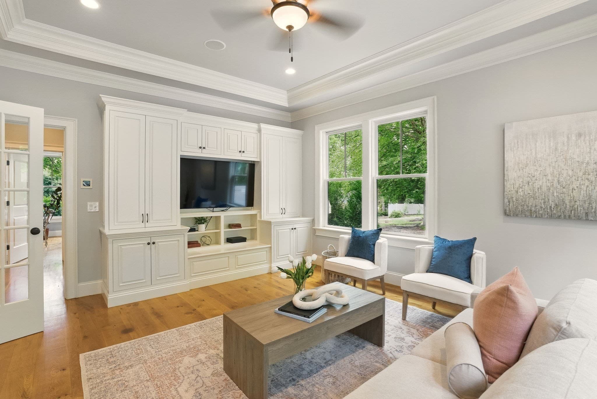 Single Family Residence at 4 Abbott Ln, Bedford MA 01730, photo 14 of 42