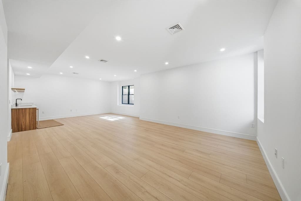 Single Family Residence at 28 Chandler Pl, Newton MA 02464, photo 23 of 31