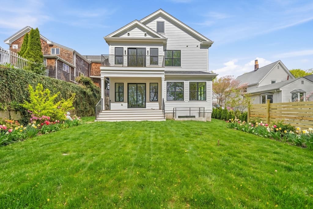 Single Family Residence at 28 Chandler Pl, Newton MA 02464, photo 29 of 31