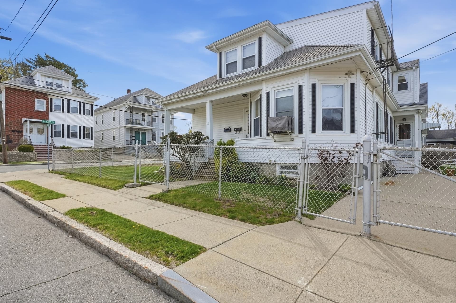 Multi Family at 62 Topham Street, New Bedford MA 02746, photo 2 of 37