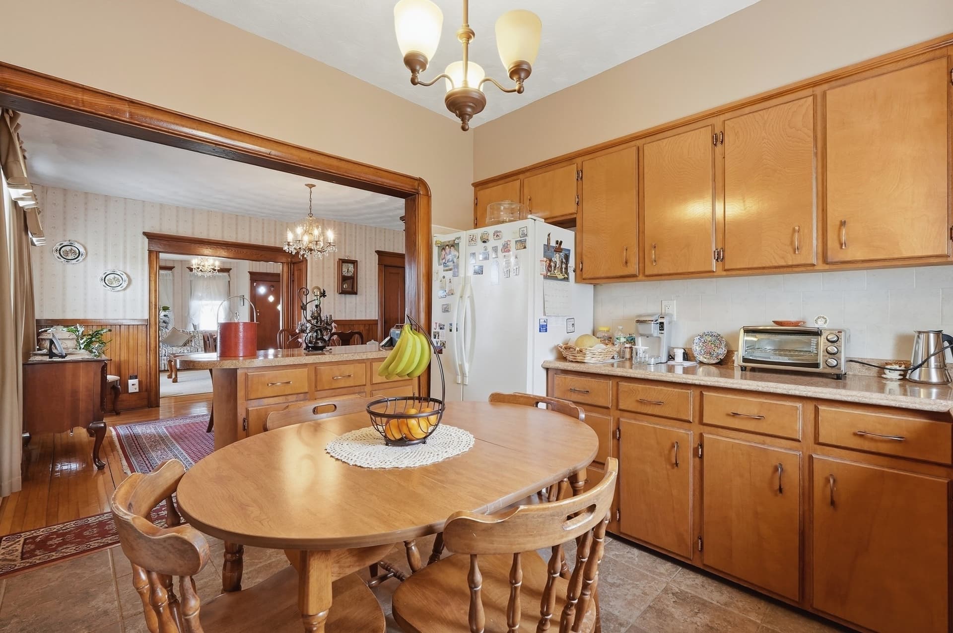 Multi Family at 62 Topham Street, New Bedford MA 02746, photo 9 of 37