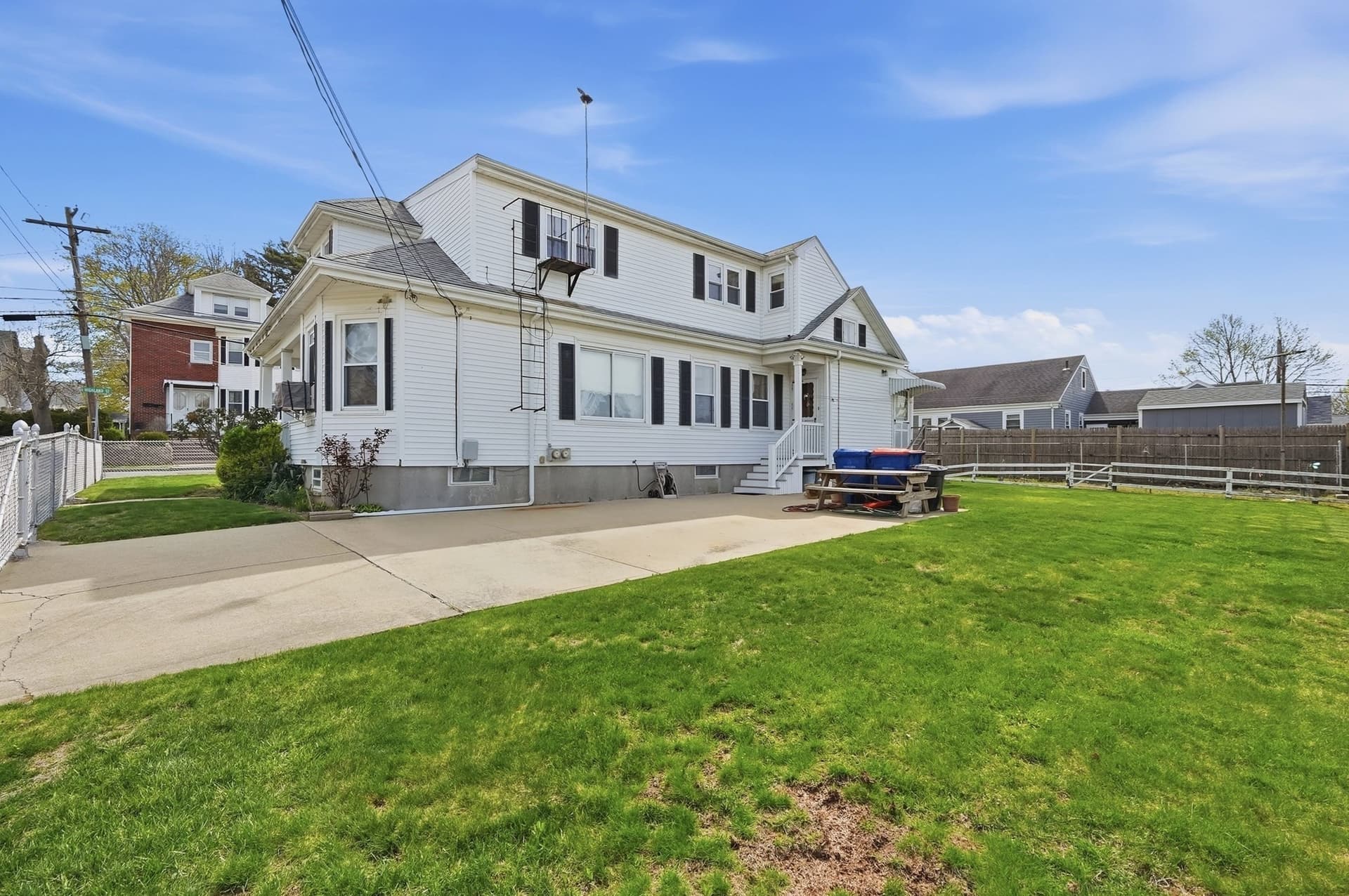 Multi Family at 62 Topham Street, New Bedford MA 02746, photo 24 of 37